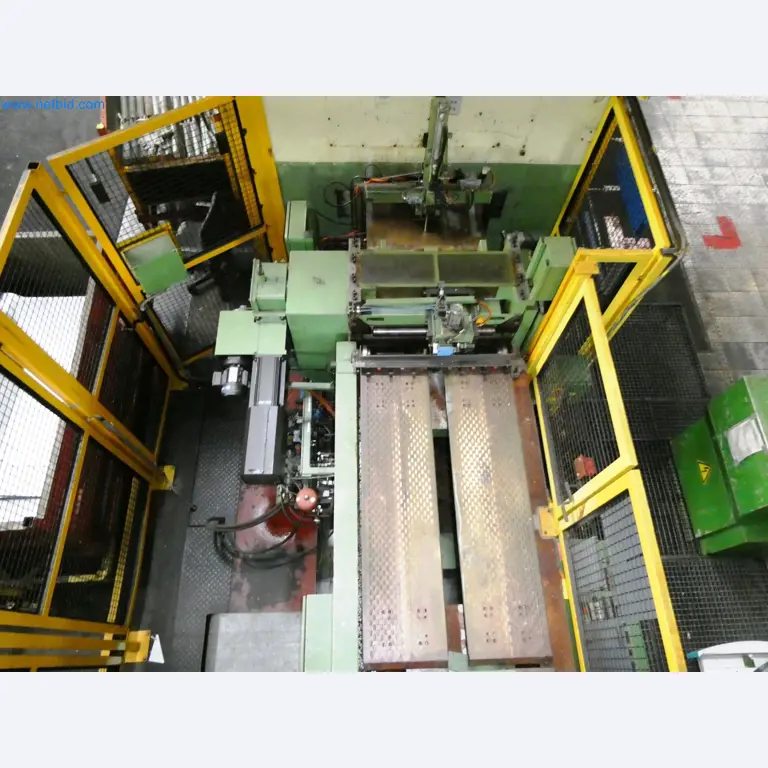 Pressenlinien aus der Automobilindustrie-29