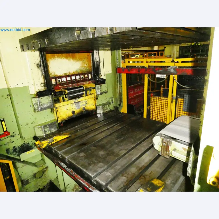 Pressenlinien aus der Automobilindustrie-31