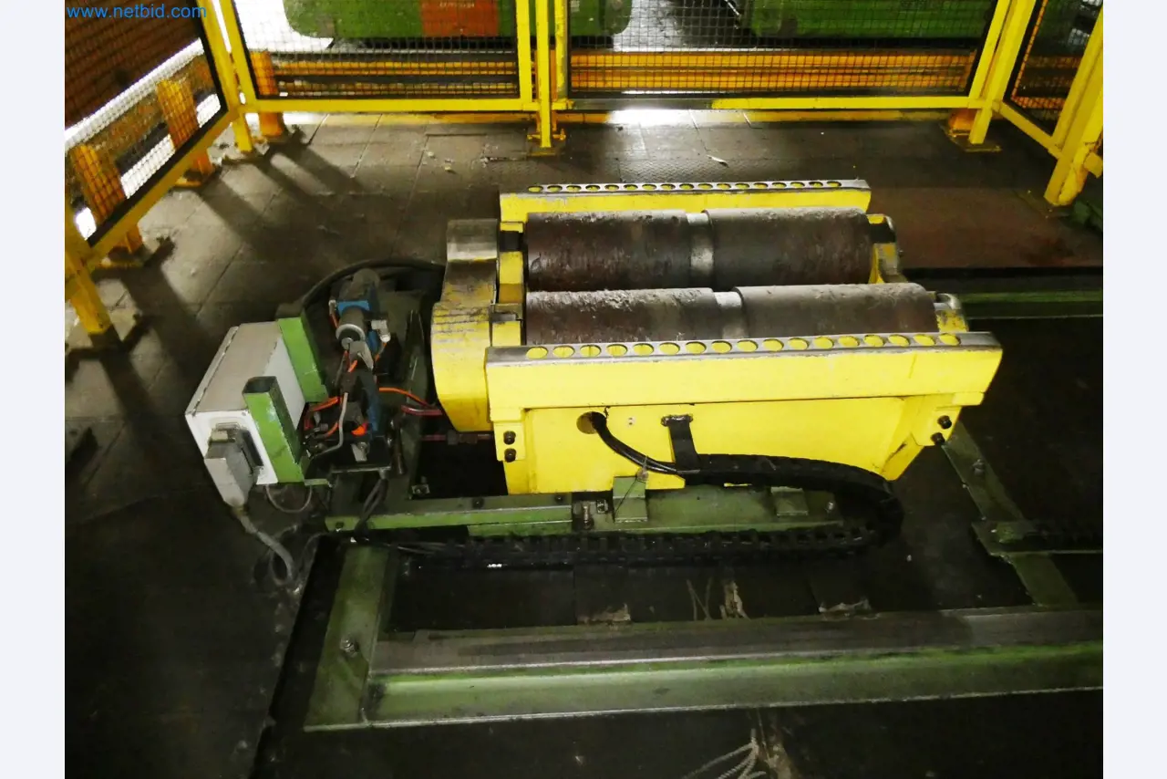 Pressenlinien aus der Automobilindustrie-33