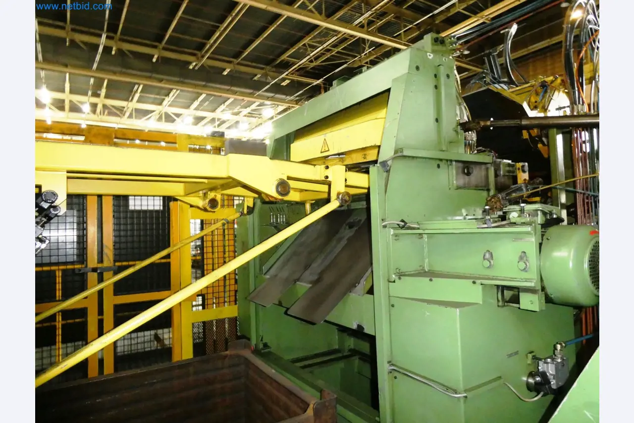 Pressenlinien aus der Automobilindustrie-7