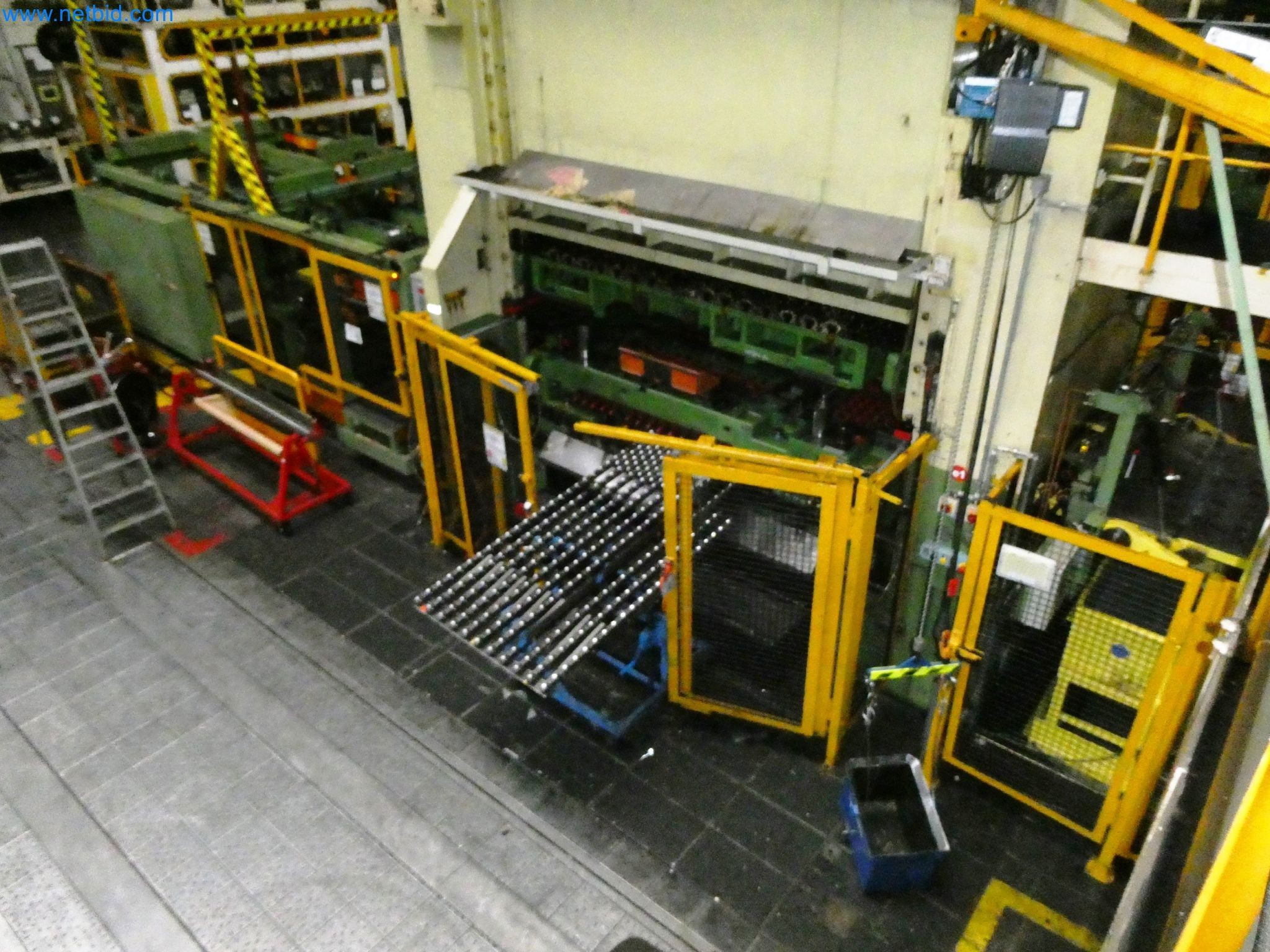 Lignes de presses de l'industrie automobile-10