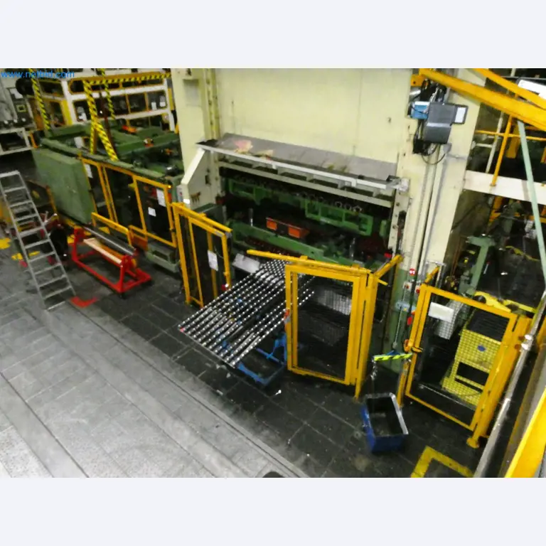 Pressenlinien aus der Automobilindustrie-10