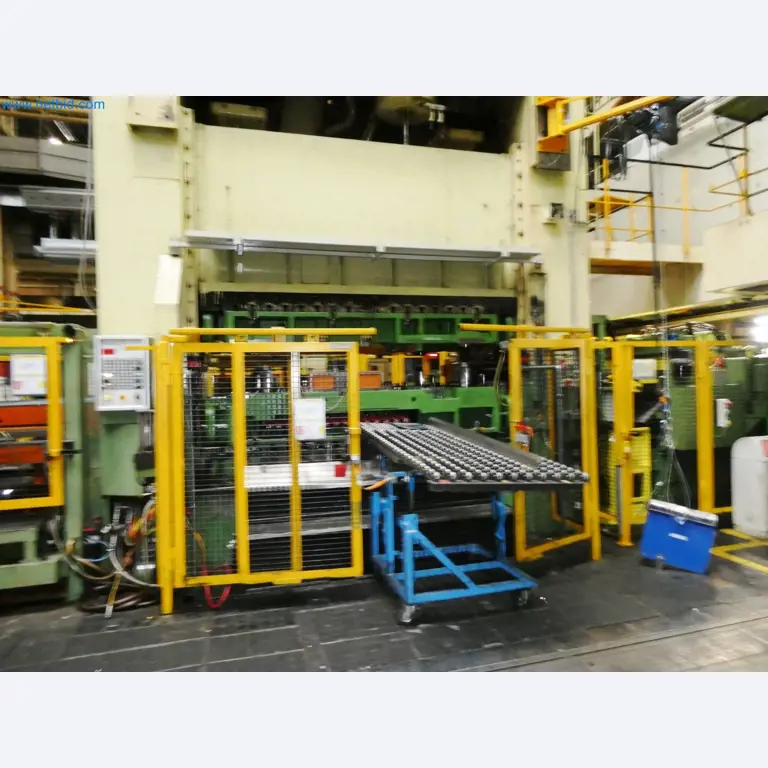 Pressenlinien aus der Automobilindustrie-20