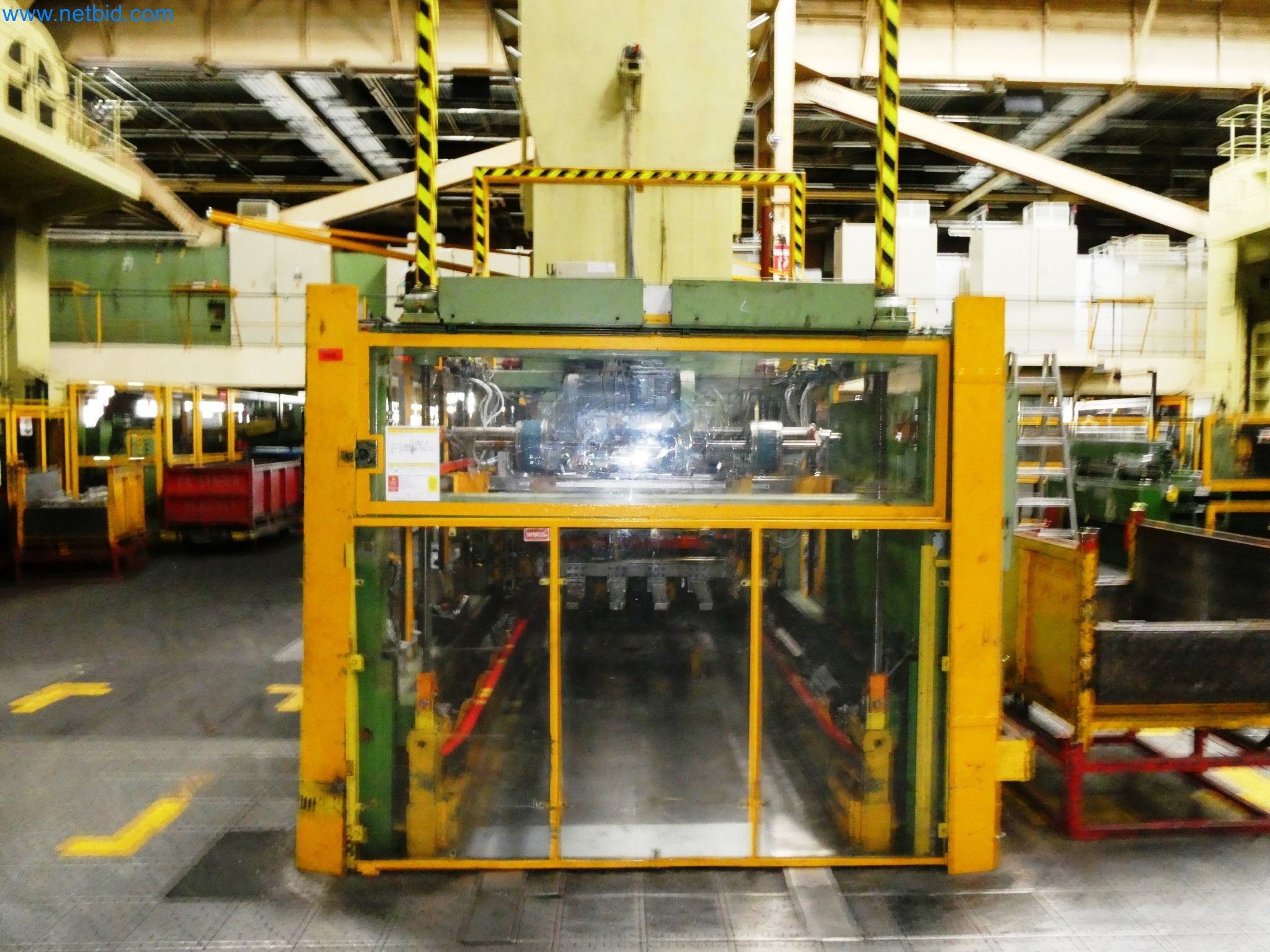 Lignes de presses de l'industrie automobile-23