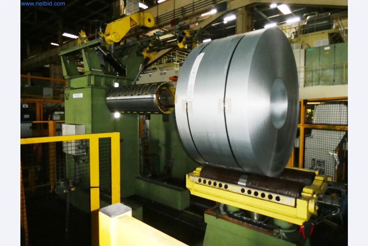 Pressenlinien aus der Automobilindustrie-33