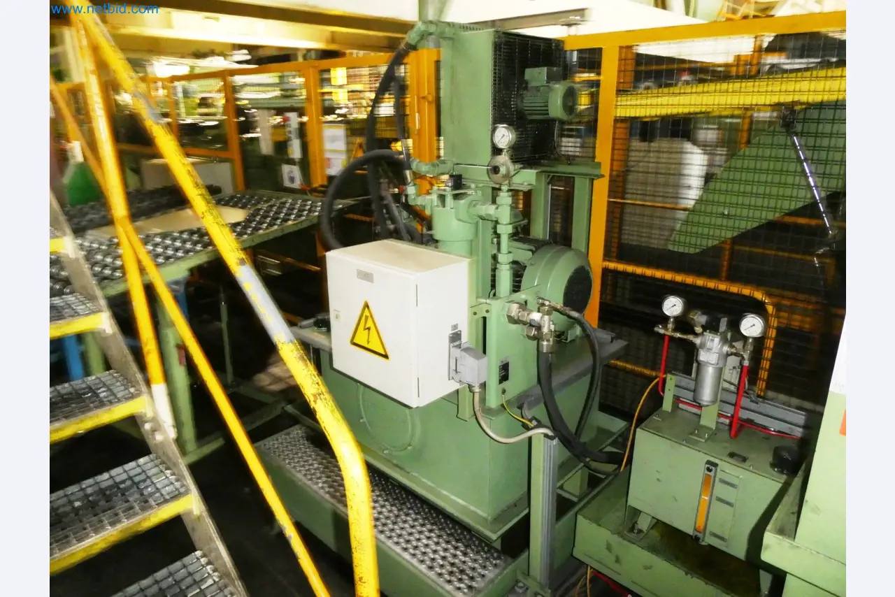 Pressenlinien aus der Automobilindustrie-3