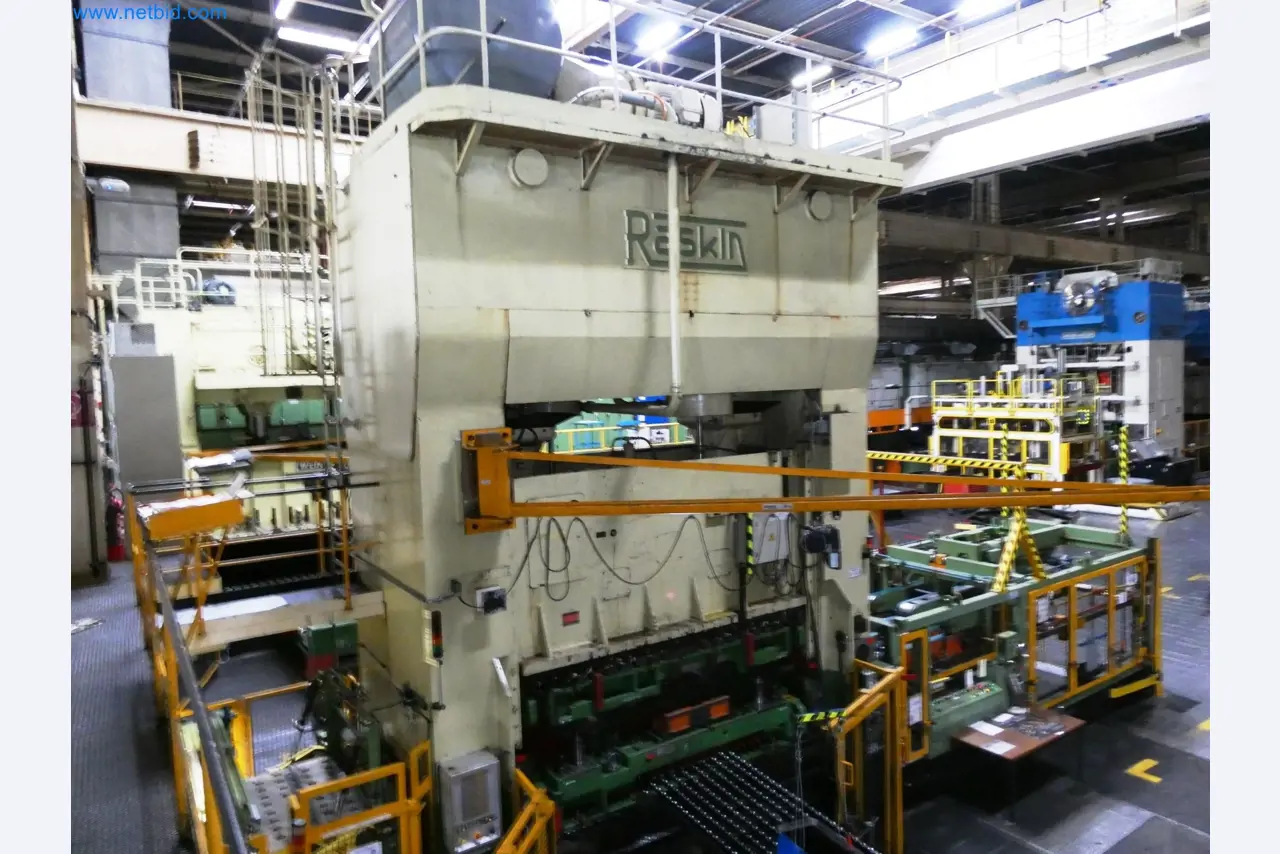 Pressenlinien aus der Automobilindustrie-8