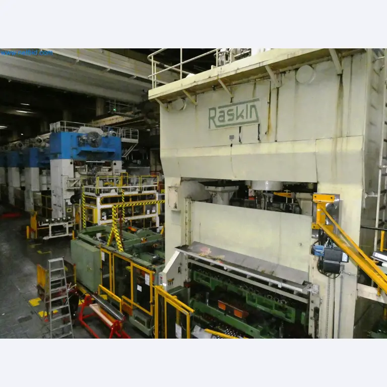 Pressenlinien aus der Automobilindustrie-9