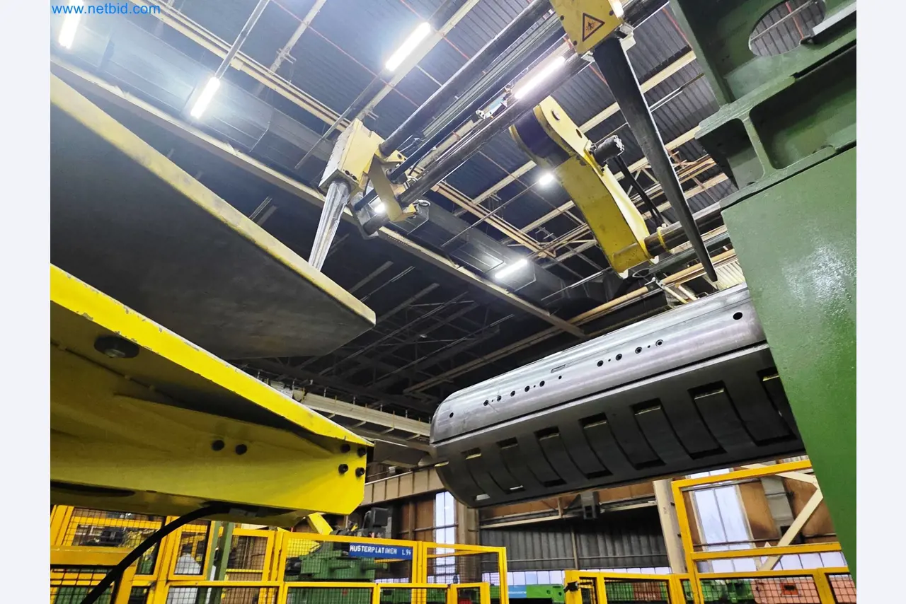 Press lines from the automotive industry-20