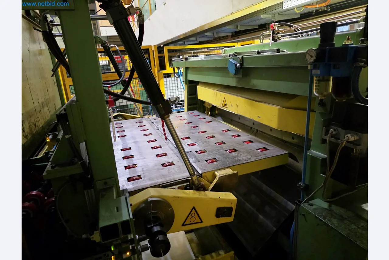 Press lines from the automotive industry-41