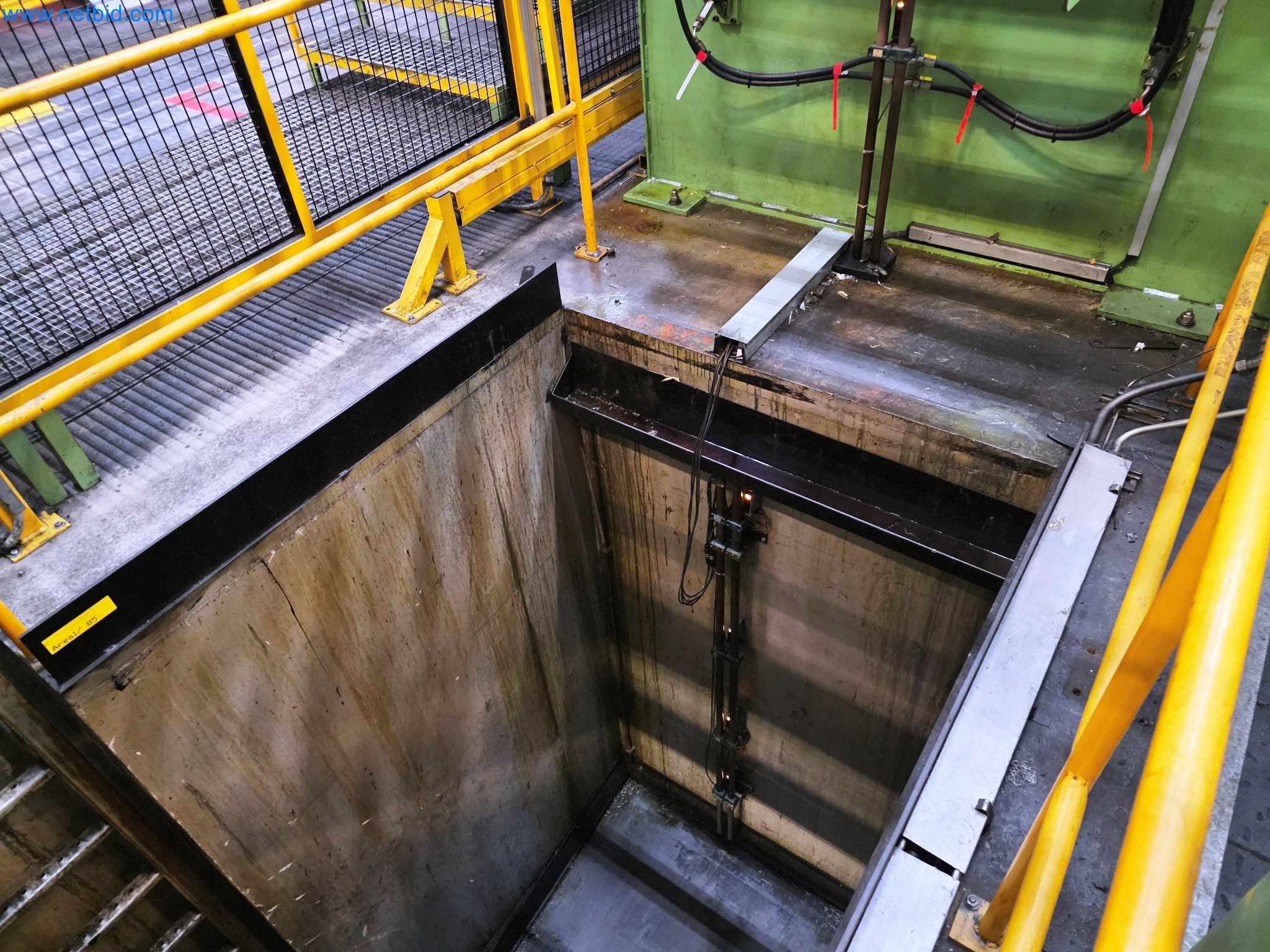 Press lines from the automotive industry-47