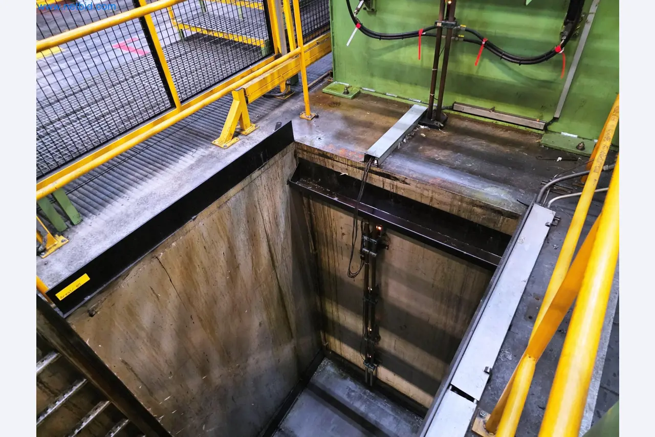 Press lines from the automotive industry-47