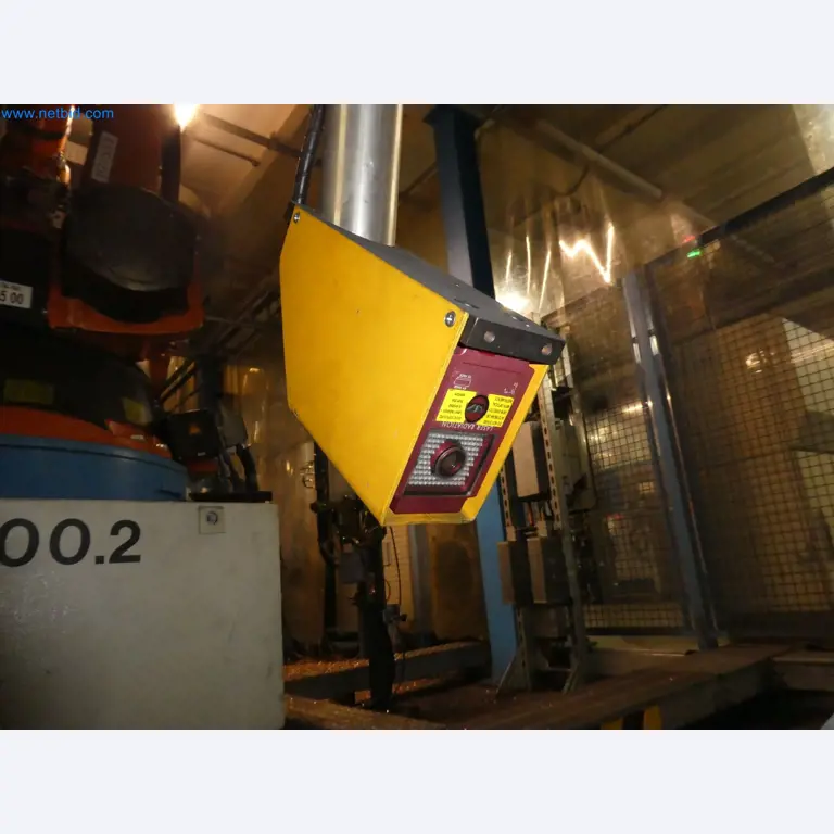 Robots, equipos de soldadura y accesorios de montaje de la industria del automóvil-4