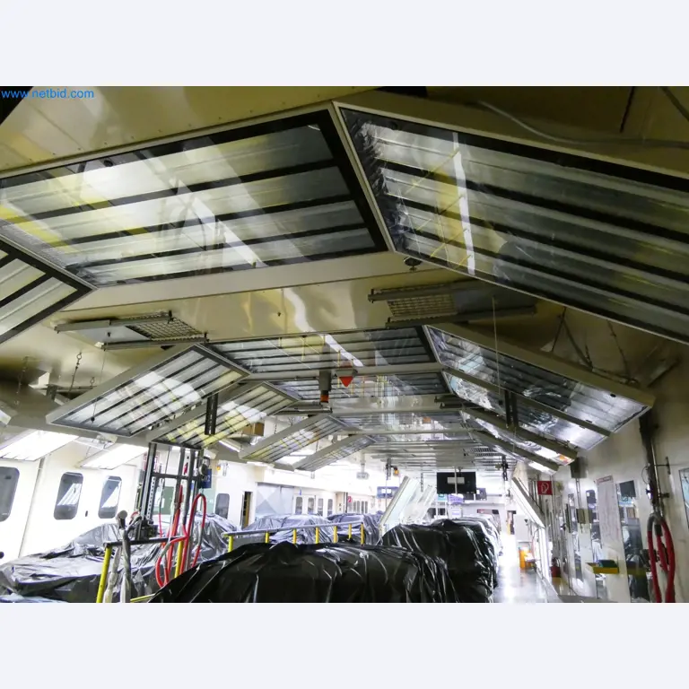 Roboti, varilna oprema in pripomočki za montažo iz avtomobilske industrije-2