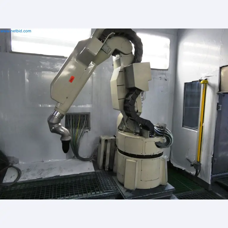 Roboty, svařovací zařízení a montážní příslušenství z automobilového průmyslu-11