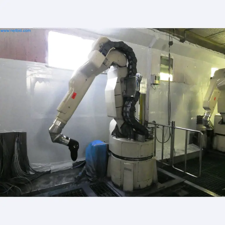 Roboty, svařovací zařízení a montážní příslušenství z automobilového průmyslu-19