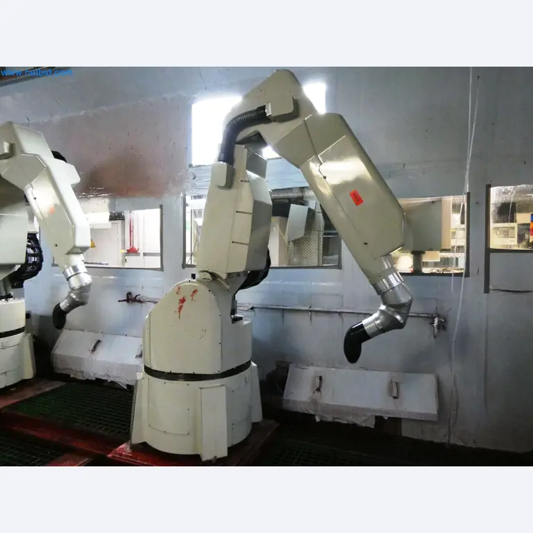 Roboty, svařovací zařízení a montážní příslušenství z automobilového průmyslu-14