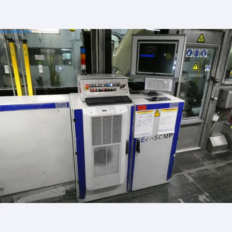 Roboty, svařovací zařízení a montážní příslušenství z automobilového průmyslu-6