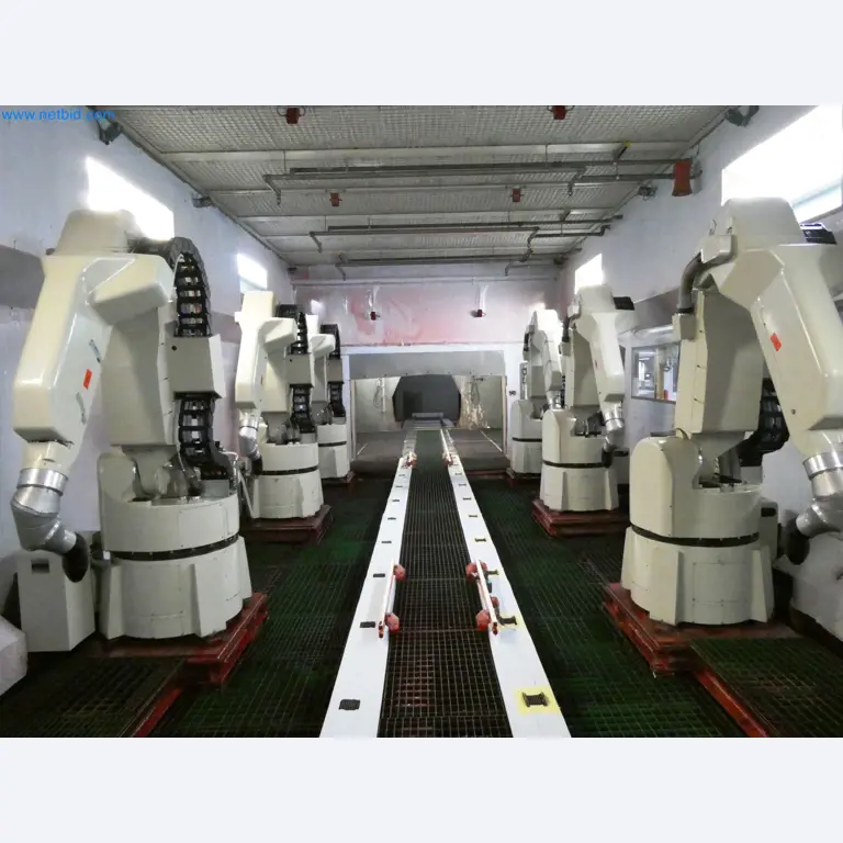 Roboty, svařovací zařízení a montážní příslušenství z automobilového průmyslu-6