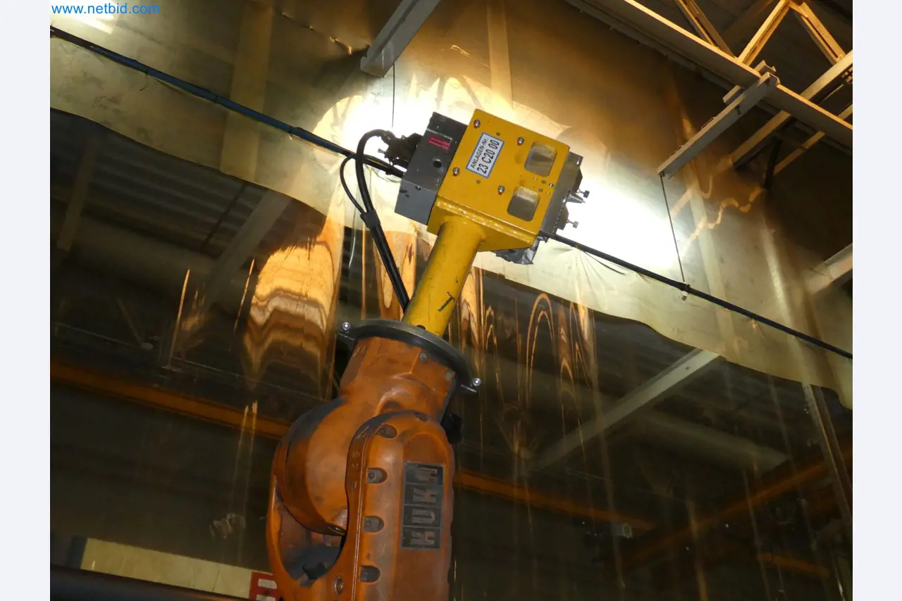 Robôs, equipamento de soldadura e acessórios de montagem da indústria automóvel-2