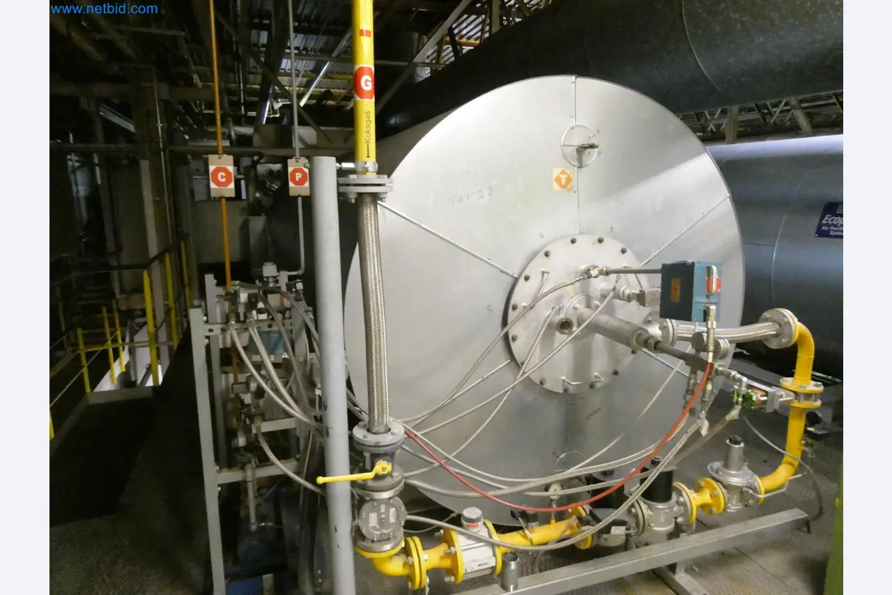 Roboty, svařovací zařízení a montážní příslušenství z automobilového průmyslu-4