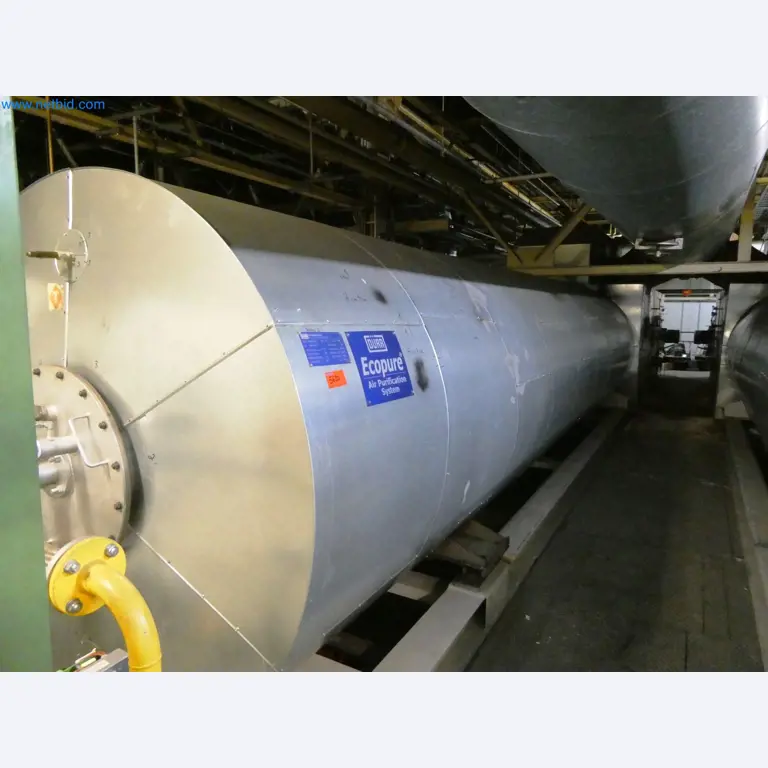 Roboty, svařovací zařízení a montážní příslušenství z automobilového průmyslu-5