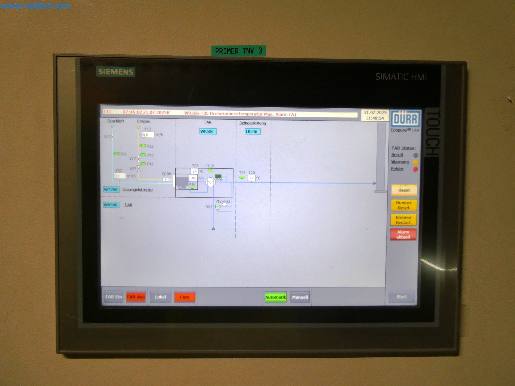 Roboti, varilna oprema in pripomočki za montažo iz avtomobilske industrije-10