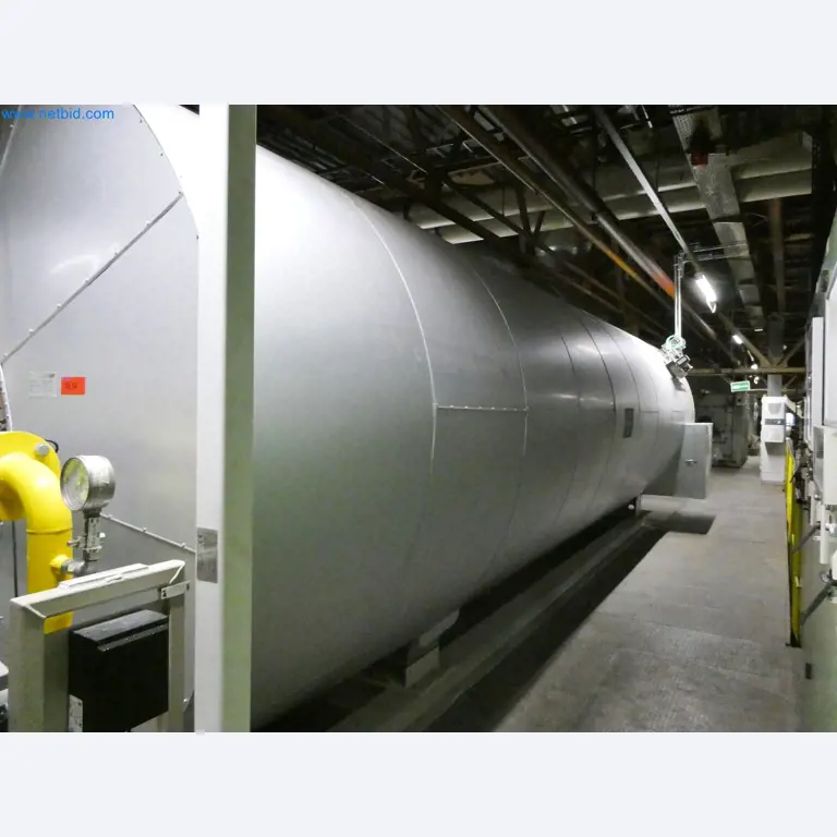 Roboti, varilna oprema in pripomočki za montažo iz avtomobilske industrije-4