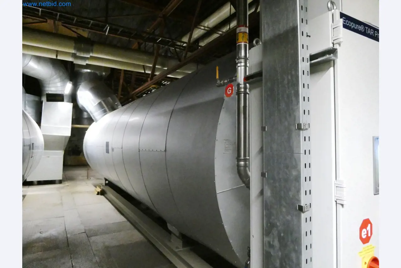 Roboti, varilna oprema in pripomočki za montažo iz avtomobilske industrije-5