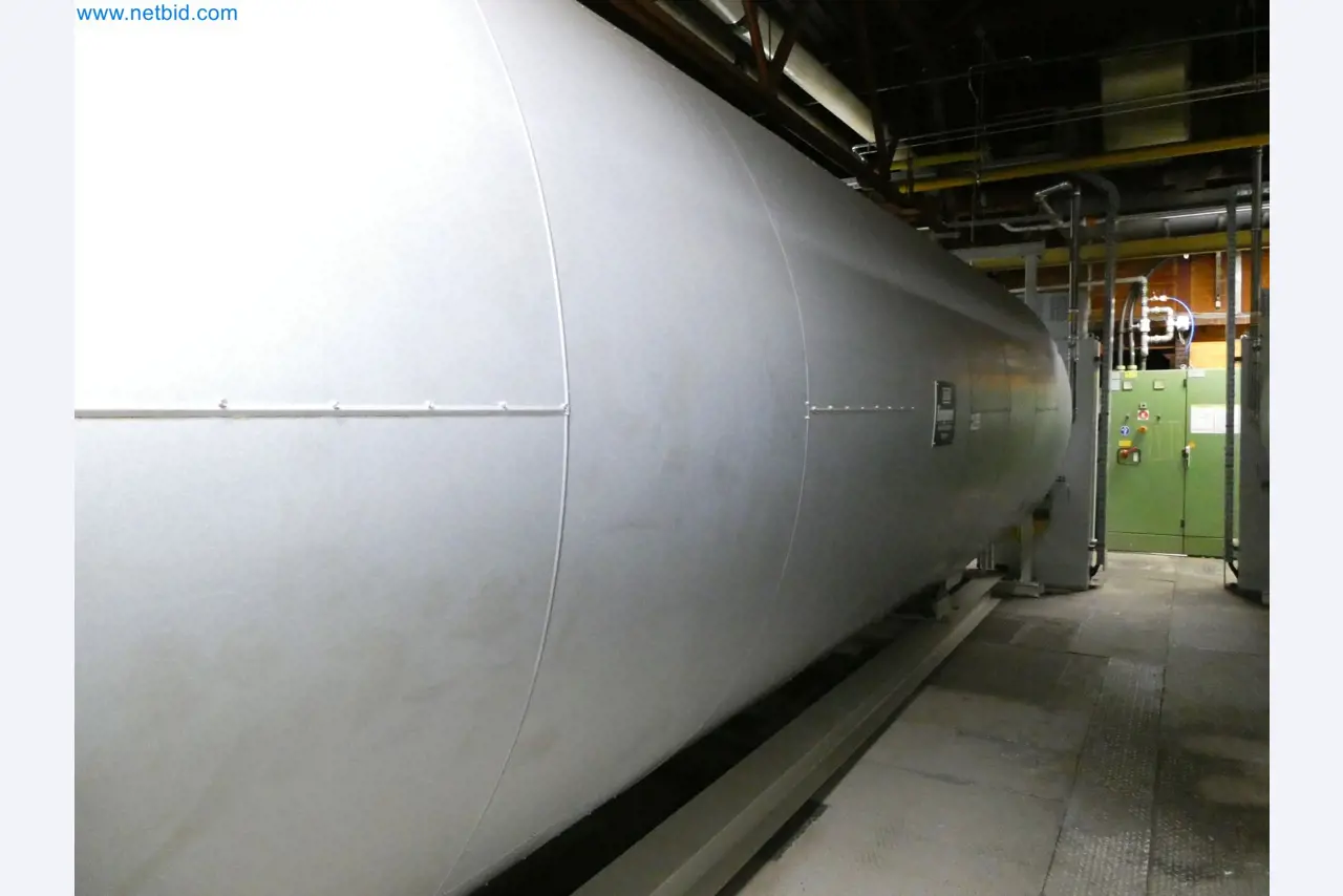 Roboti, varilna oprema in pripomočki za montažo iz avtomobilske industrije-7