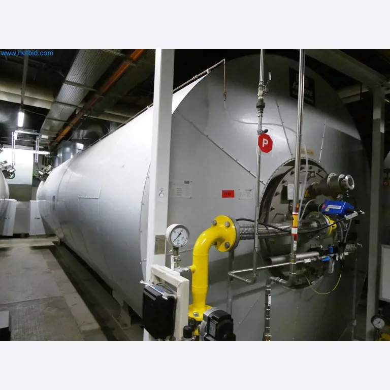 Roboti, varilna oprema in pripomočki za montažo iz avtomobilske industrije-6