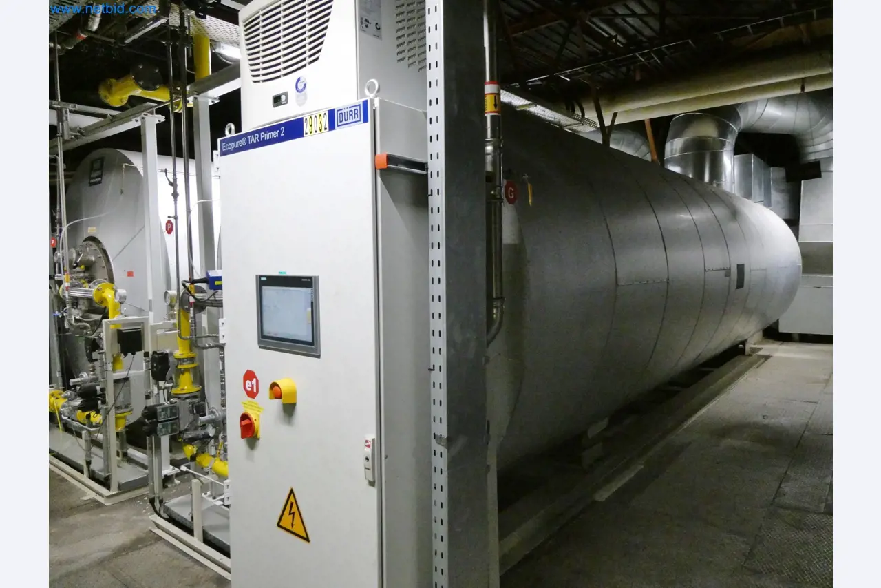 Roboti, varilna oprema in pripomočki za montažo iz avtomobilske industrije-8