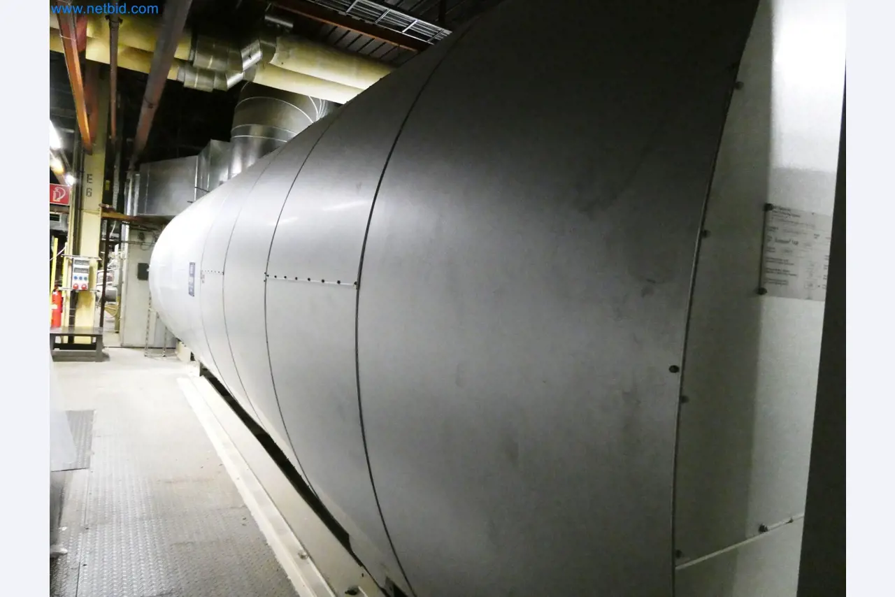 Roboti, varilna oprema in pripomočki za montažo iz avtomobilske industrije-2