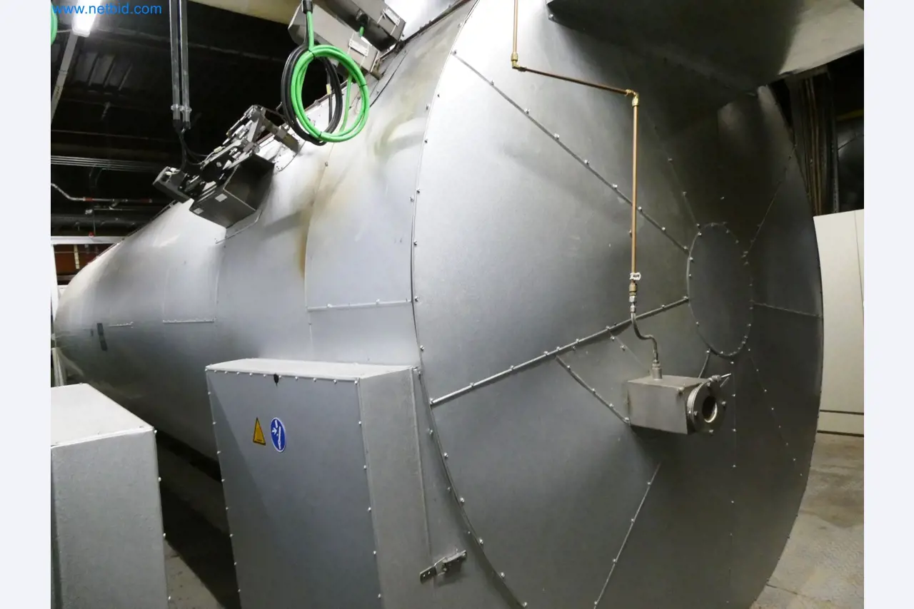 Roboti, varilna oprema in pripomočki za montažo iz avtomobilske industrije-5