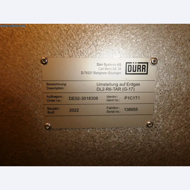 Roboty, svařovací zařízení a montážní příslušenství z automobilového průmyslu-1