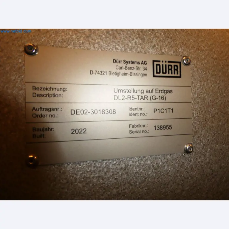 Roboty, svařovací zařízení a montážní příslušenství z automobilového průmyslu-7