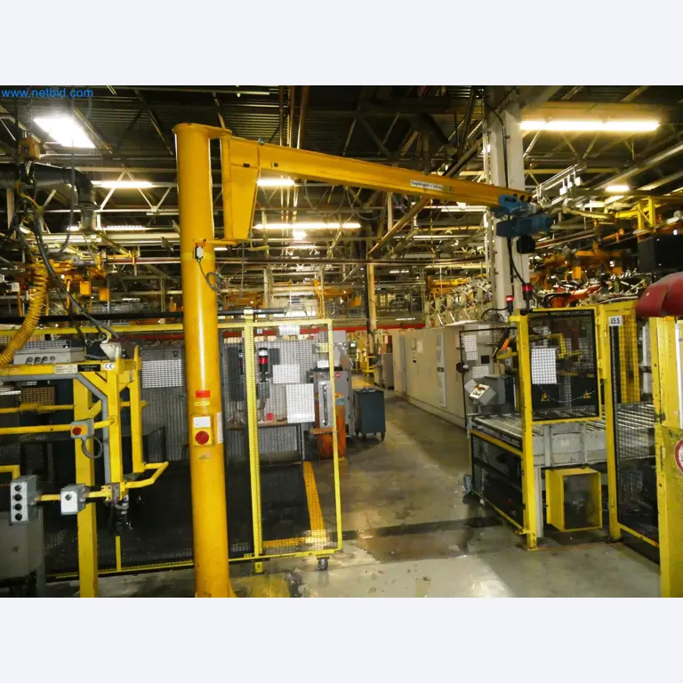 Roboty, svařovací zařízení a montážní příslušenství z automobilového průmyslu-1