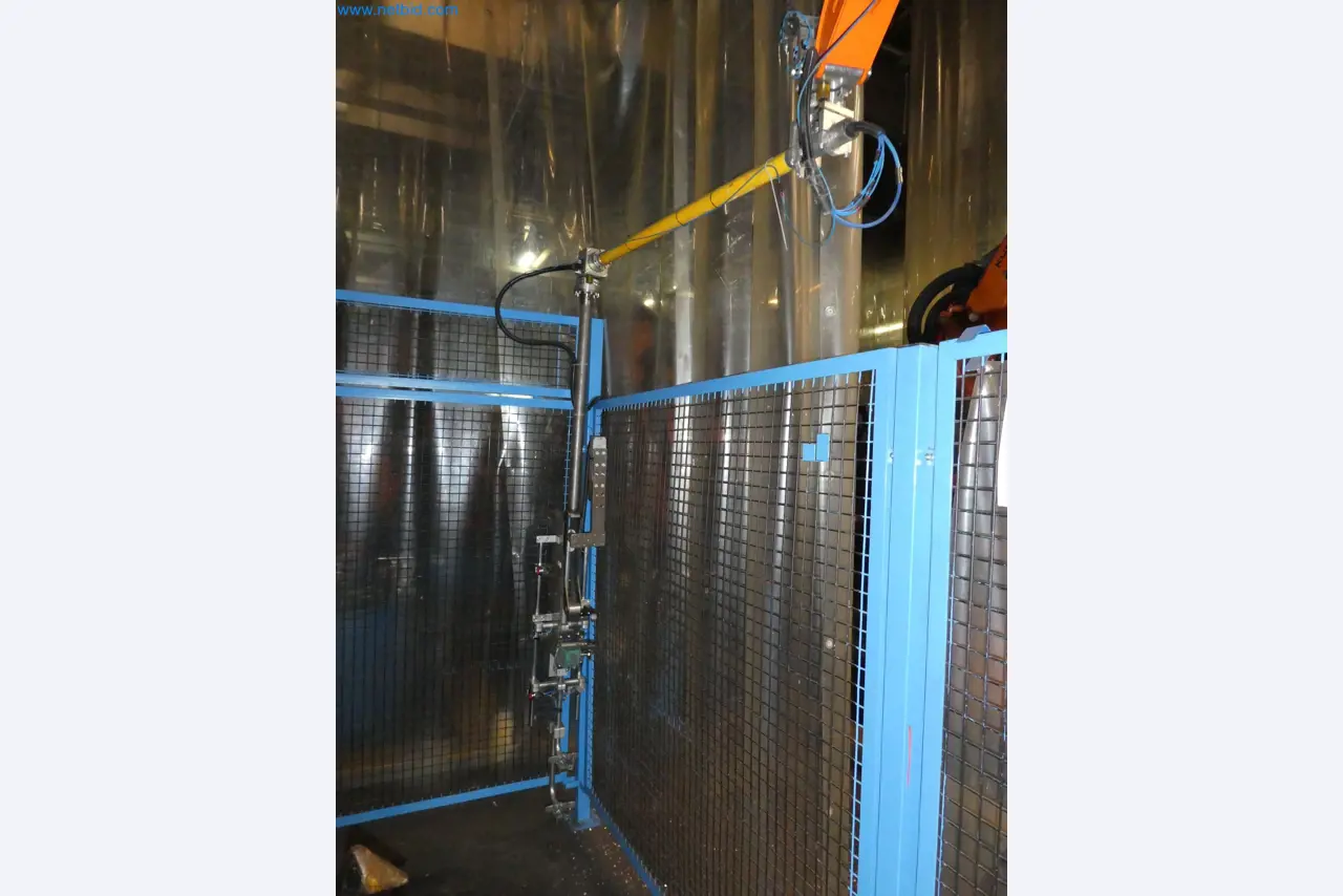 Robôs, equipamento de soldadura e acessórios de montagem da indústria automóvel-6