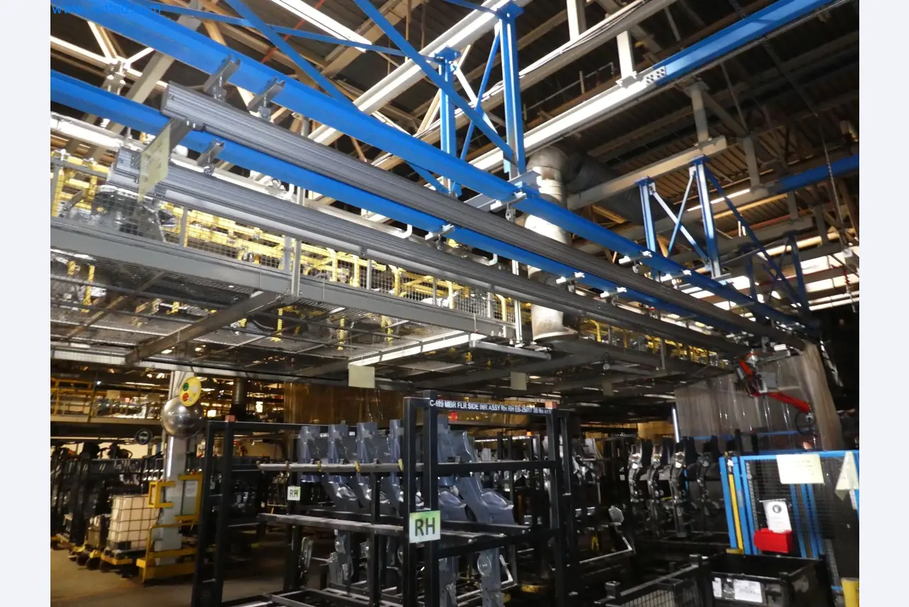 Robôs, equipamento de soldadura e acessórios de montagem da indústria automóvel-2