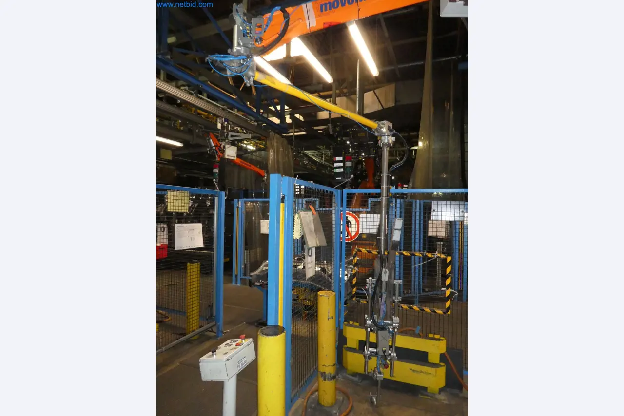 Robôs, equipamento de soldadura e acessórios de montagem da indústria automóvel-6