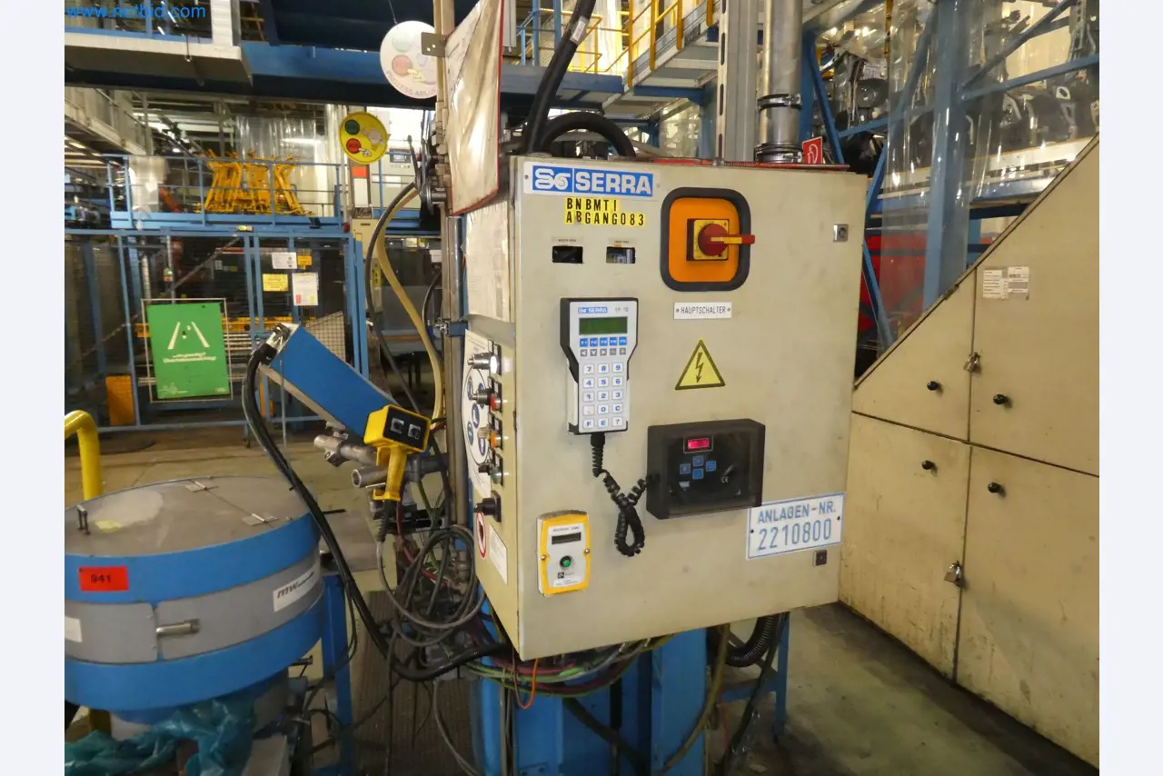 Robots, equipos de soldadura y accesorios de montaje de la industria del automóvil-5