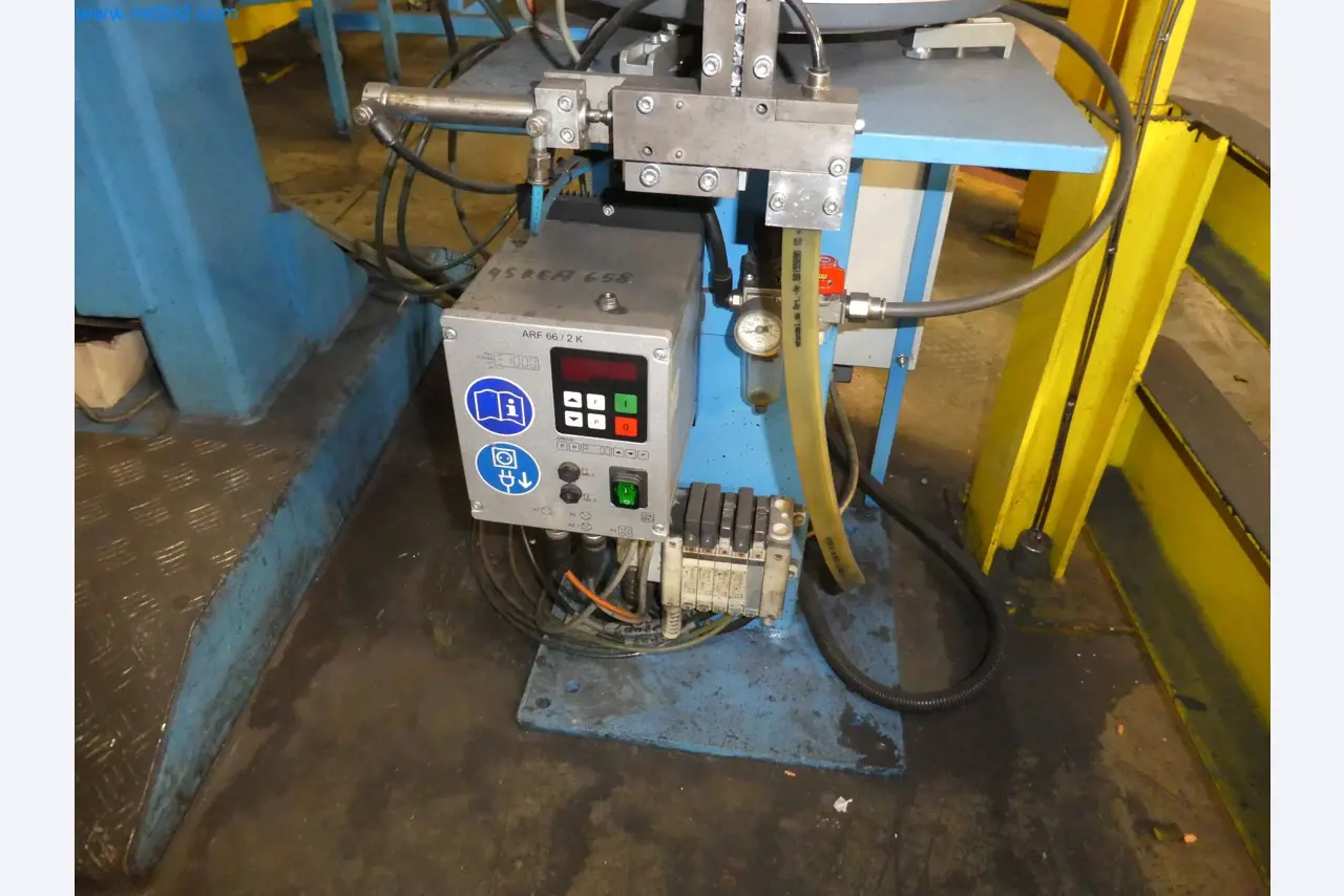 Robots, equipos de soldadura y accesorios de montaje de la industria del automóvil-6