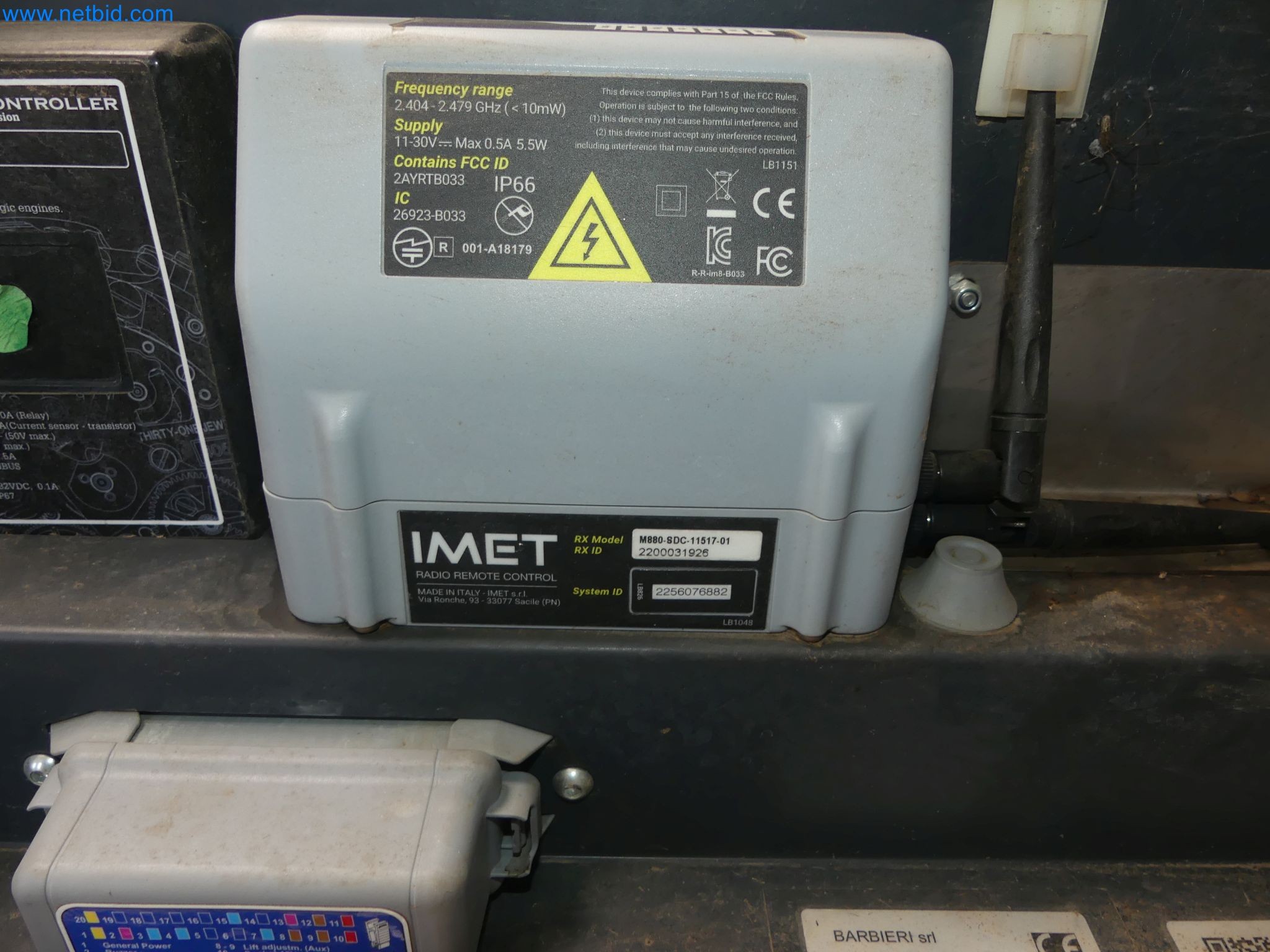 Sterowany radiowo robot mulczujący BARBIERI X-ROT 95 evo-10