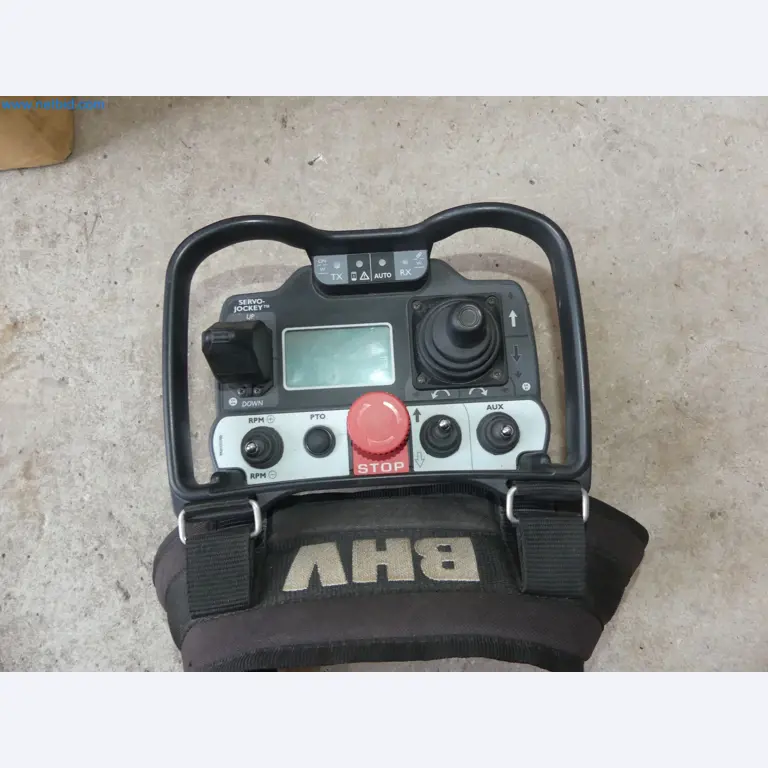 Rádiem řízený mulčovací robot BARBIERI X-ROT 95 evo-13