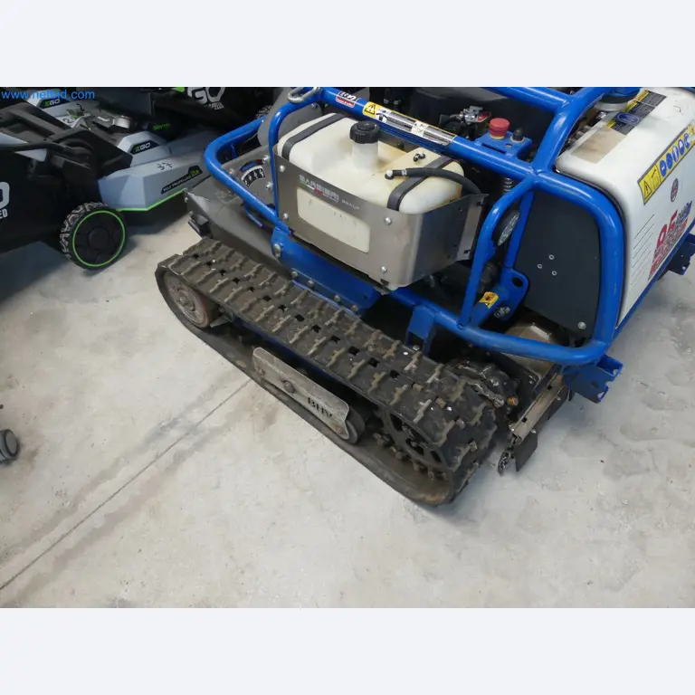 Radijsko vodeni robot za mulčenje BARBIERI X-ROT 95 evo-6