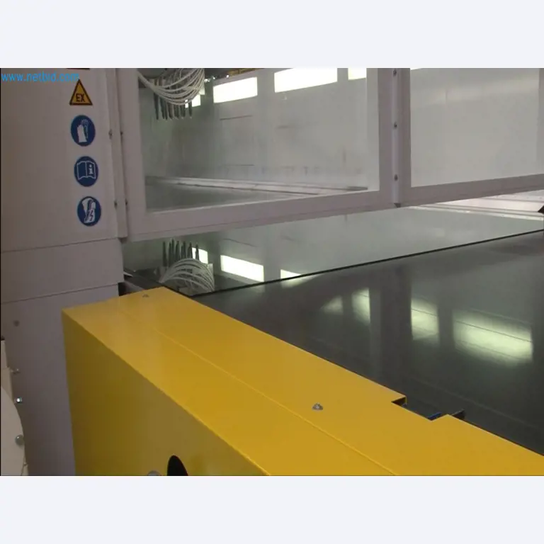 Verkauf einer neuwertigen Pulverbeschichtungs- und Sicherheitsglasanlage (Ausstellungsmaschine)-27