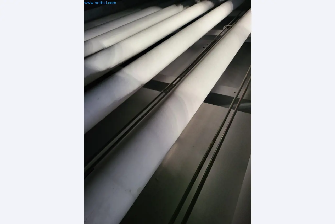 Verkauf einer neuwertigen Pulverbeschichtungs- und Sicherheitsglasanlage (Ausstellungsmaschine)-43