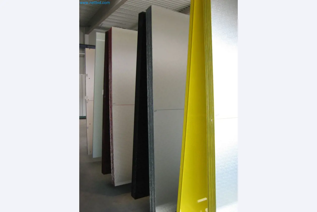 Verkauf einer neuwertigen Pulverbeschichtungs- und Sicherheitsglasanlage (Ausstellungsmaschine)-45