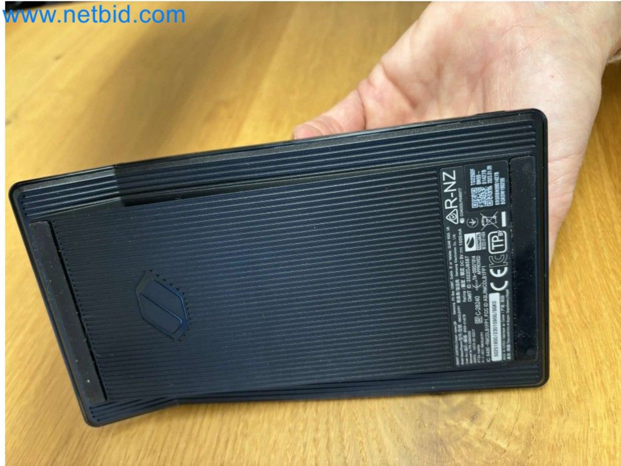 PC de jeu haut de gamme avec accessoires-23