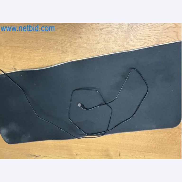 Visokokakovostni igralni računalnik z dodatki-32